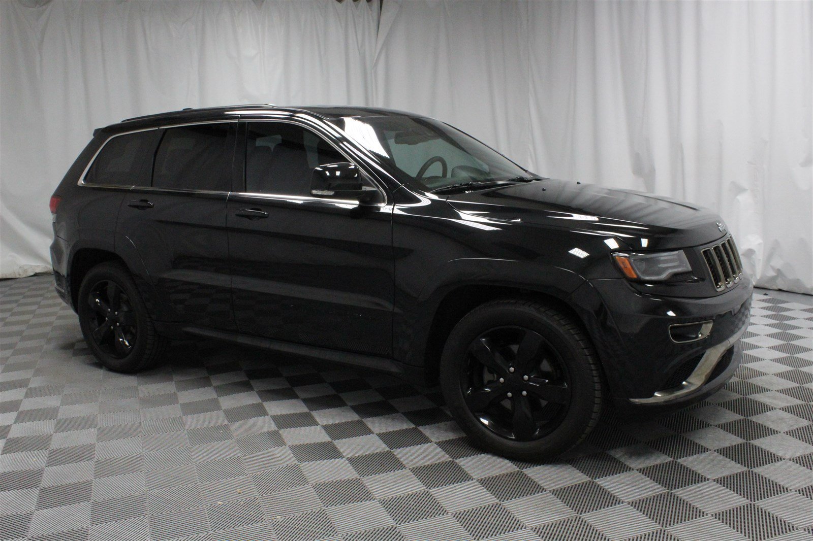Pre Owned 2016 Jeep Grand Cherokee High Altitude