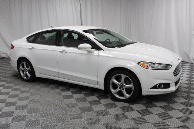 Pre-owned 2016 Ford Fusion Se All-wheel Drive Sedan In Wichita #u571401 